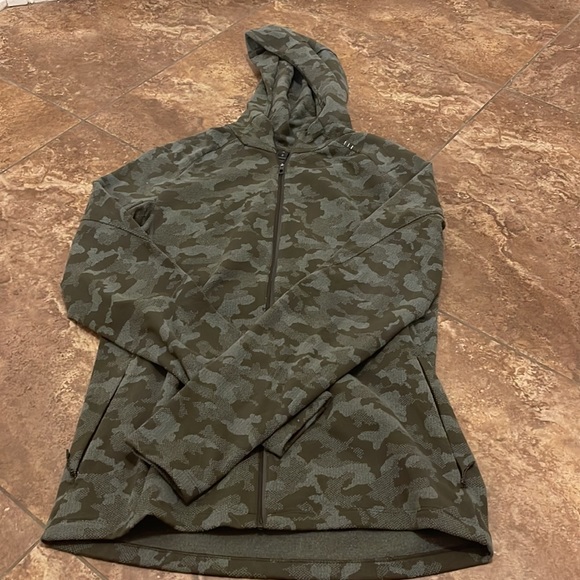 Lululemon Warm Surge Full Zip heritage Camo Hoodie Mens Sz M - Picture 5 of 8